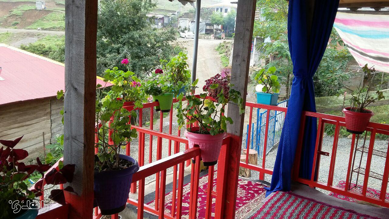 اقامتگاه بوم گردی آزادی