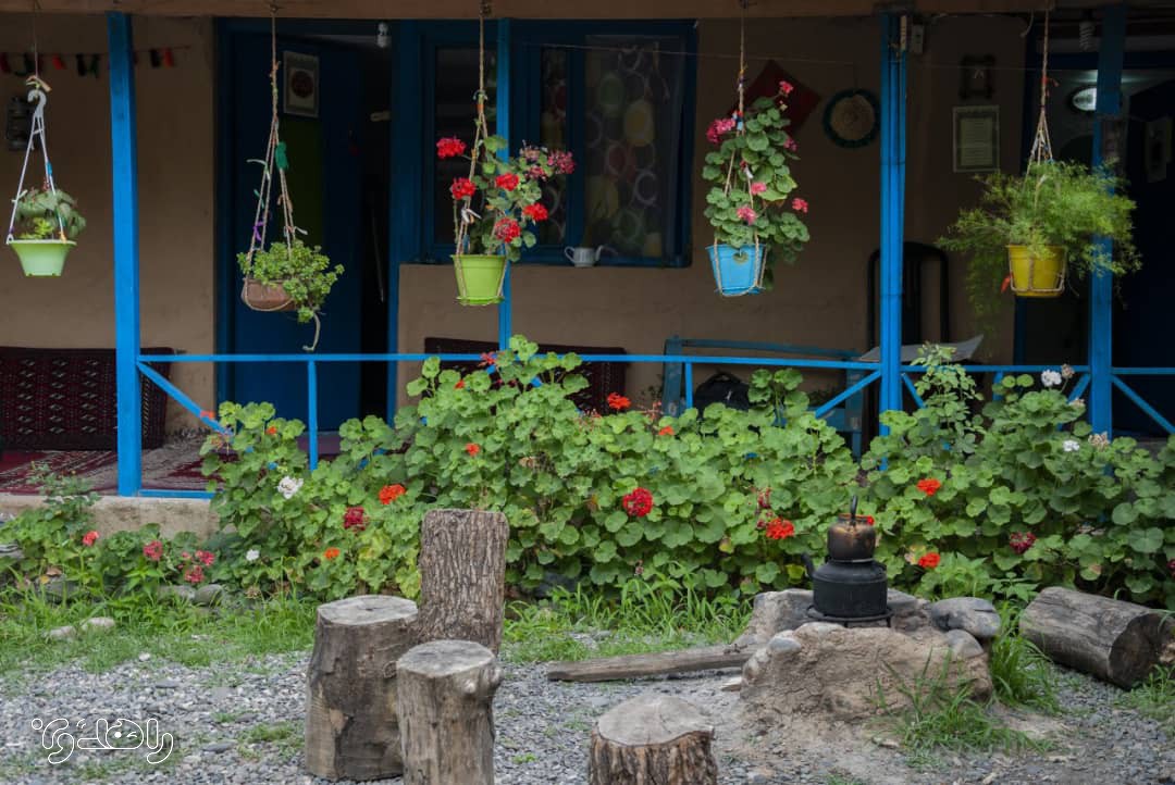 اقامتگاه بوم گردی دیلمای - اتاق تی شین