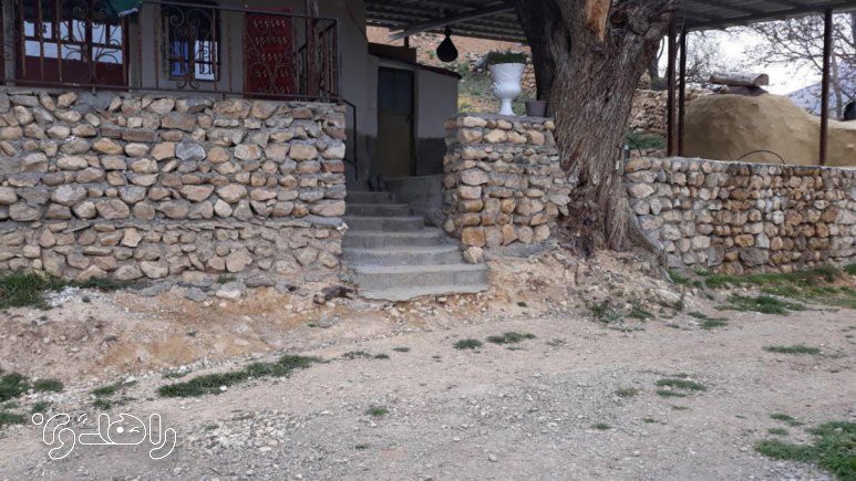 بوم گردی سورت-اتاق1