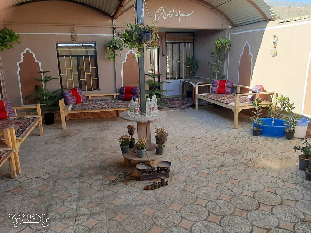 اقامتگاه بوم گردی سهراب کویر_اتاق18متری