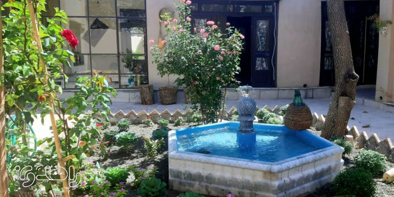 اقامتگاه بوم گردی کارما-اتاق افشید