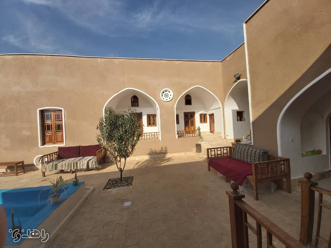 اقامتگاه بوم گردی دژگلی سمنان