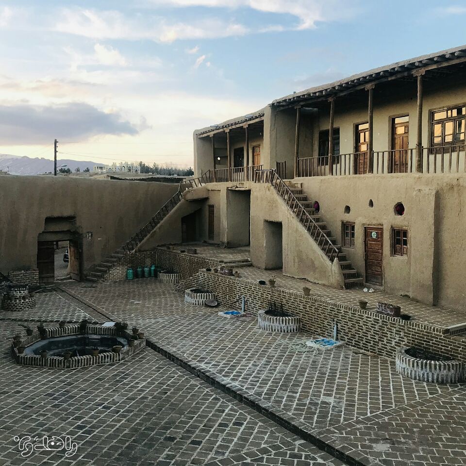 اقامتگاه بوم گردی چشمه مراد سمنان