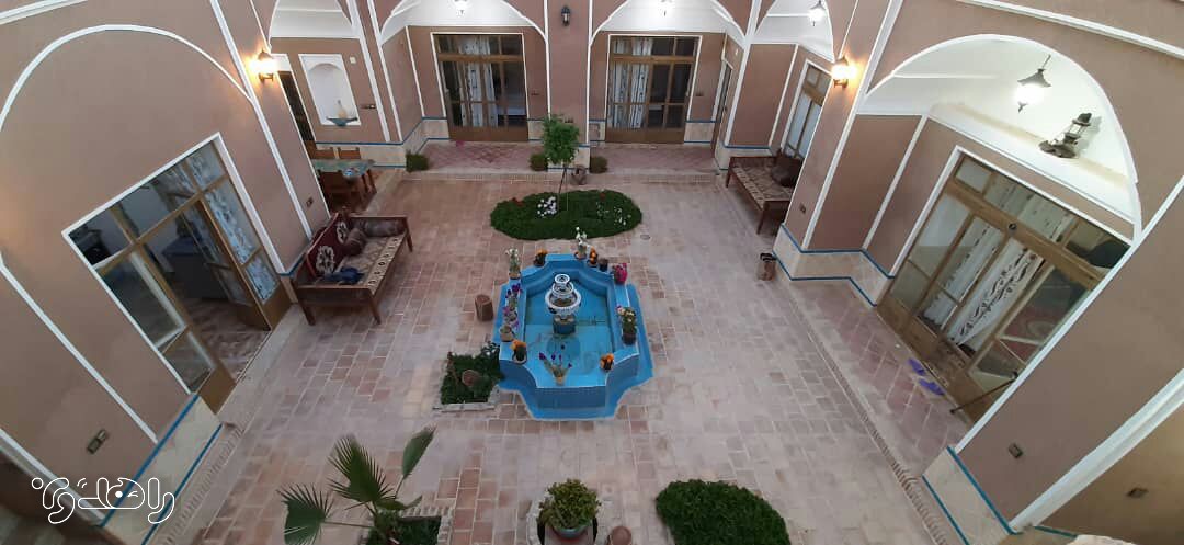 اقامتگاه بوم گردی حافظ ورزنه اصفهان