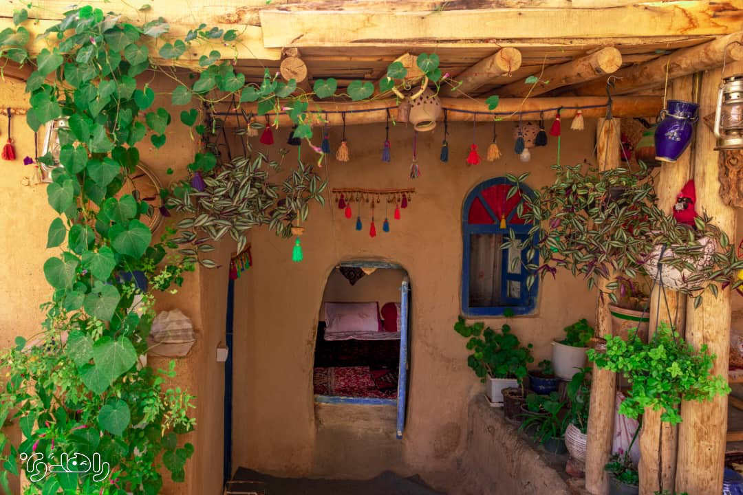 اقامتگاه بوم گردی ساره گل همدان