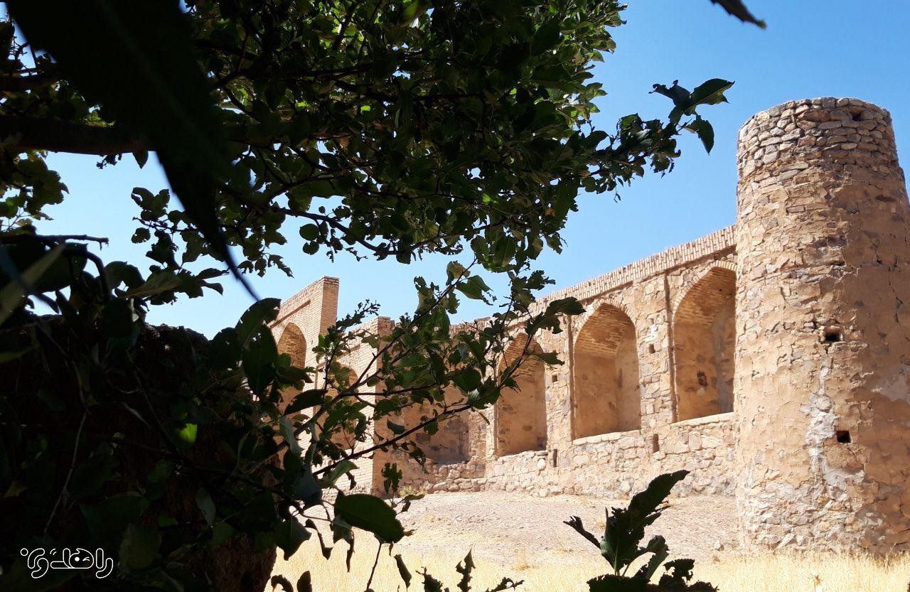 اقامتگاه بوم گردی سن ایک مرکزی