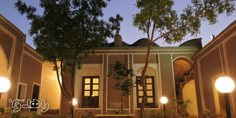 اقامتگاه بوم گردی زاغ بور خراسان جنوبی