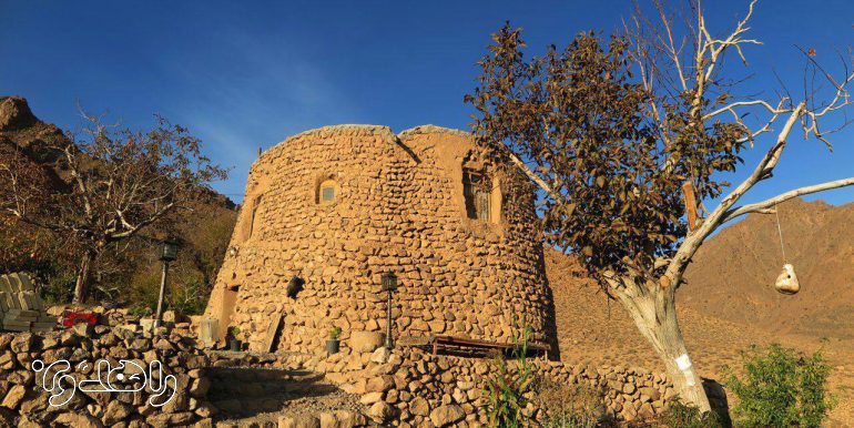 اقامتگاه بوم گردی بید سوخته یزد