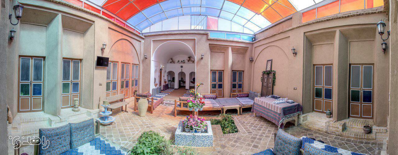 اقامتگاه بوم گردی شاطربمون یزد